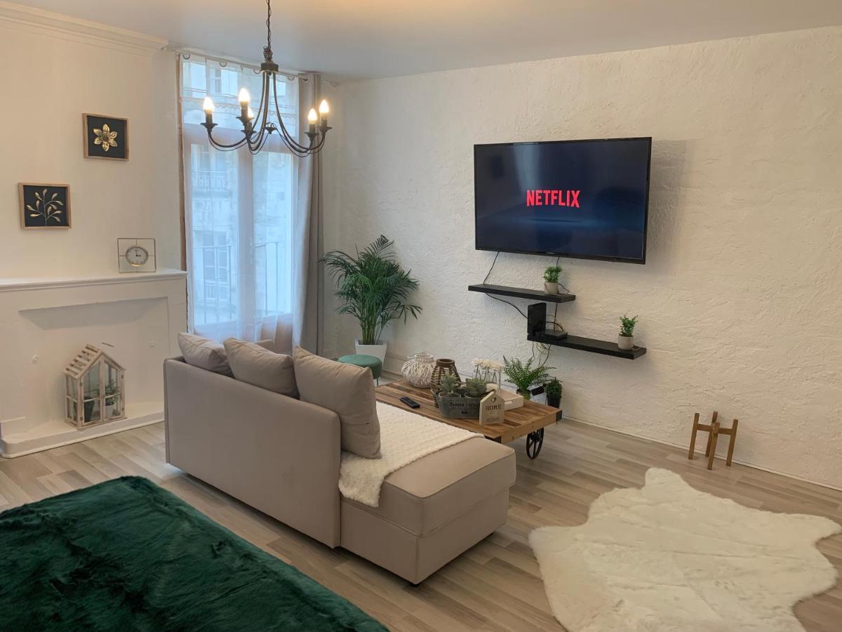 Le Green & Peace Centre Historique, En Face Du Musee Du Pilori, A 2Mn A Pied De L'Hyper Centre Et Proche Toutes Commodites, Wifi-Netflix Νιόρ Εξωτερικό φωτογραφία